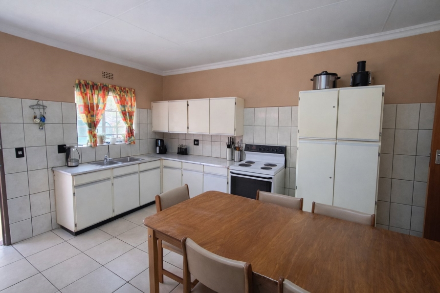 3 Bedroom Property for Sale in Roodia Free State